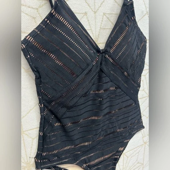 KONA SOL Black striped laser cut one piece swimsuit size M - Picture 13 of 13